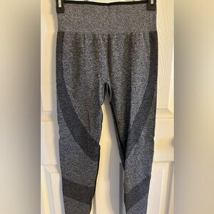 PINK Victoria's Secret Charcoal Leggings